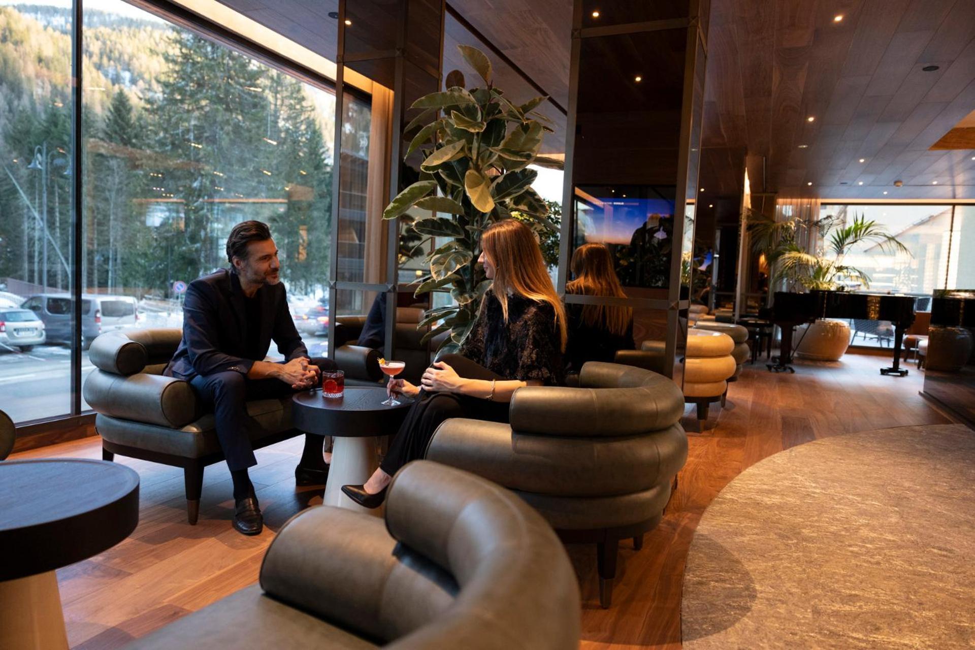 Hotel Splendid مادونا دي كامبيليو المظهر الخارجي الصورة